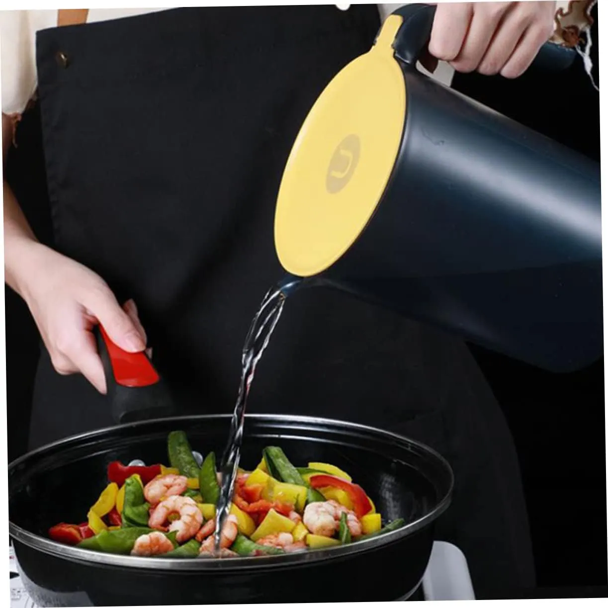 1Pc Heat Resistant Plastic Cold Water Pitcher with Lid Juice and Tea Kettle Household Water Jug Capacity Drink Container for Cold Beverages