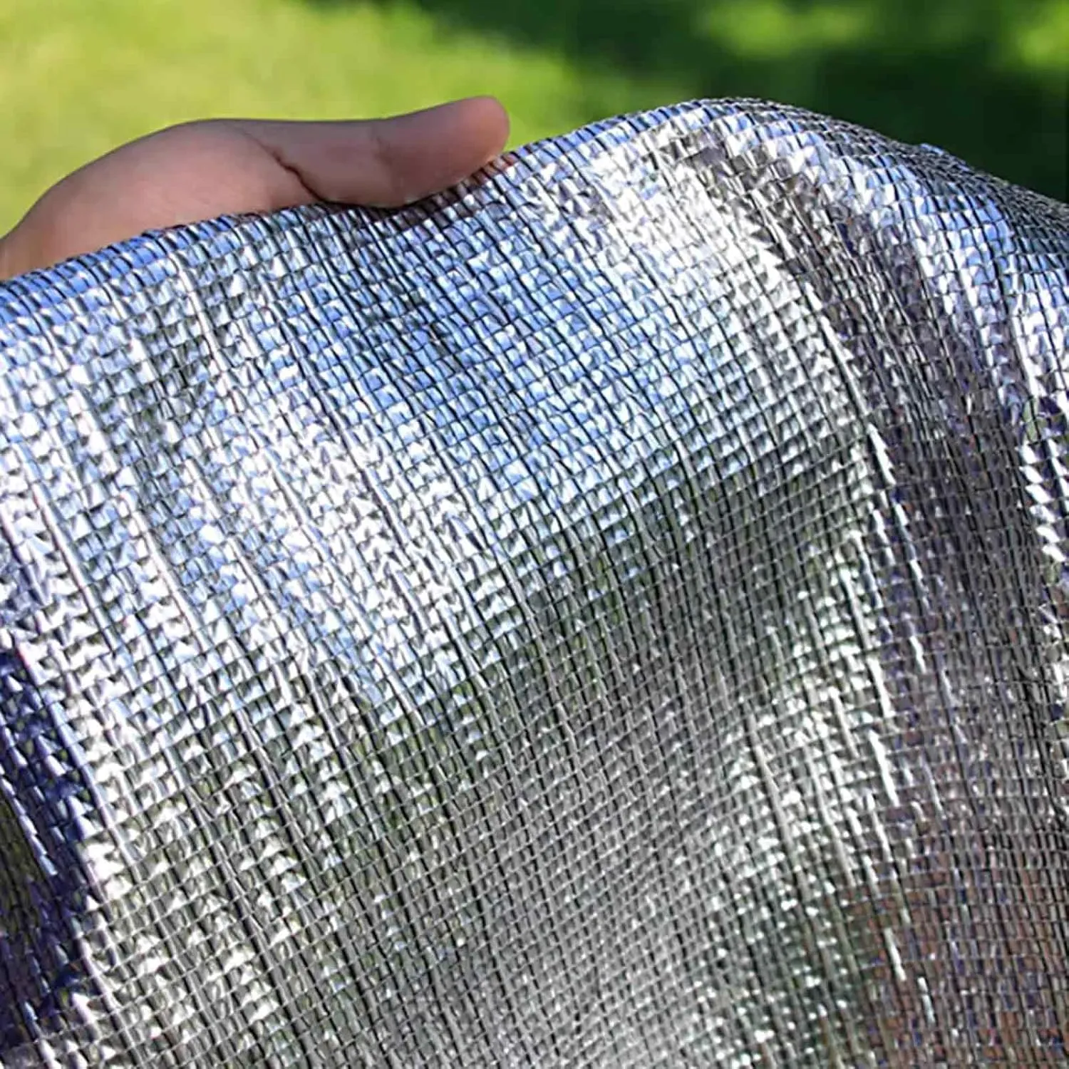 75% Shade Cloth Sun Shade Net Sunblock Mesh Tarp Sun Shade Sail Aluminum Foil for Garden Plants Cover Greenhouse and Patio UV Block Windblock Plant Shade(5.0x7.0 m/16.4x23 ft)