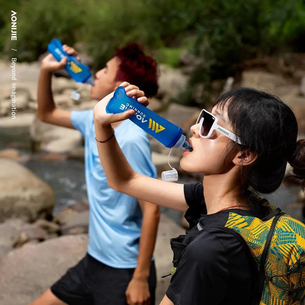AONIJIE Soft Flask Collapsible Foldable TPU Water Bottles BPA Free Running Flask 250ml / 500ml for Outdoor Sports Hydration Running Hiking Cycling Climbing (Soft Flask,250ml)