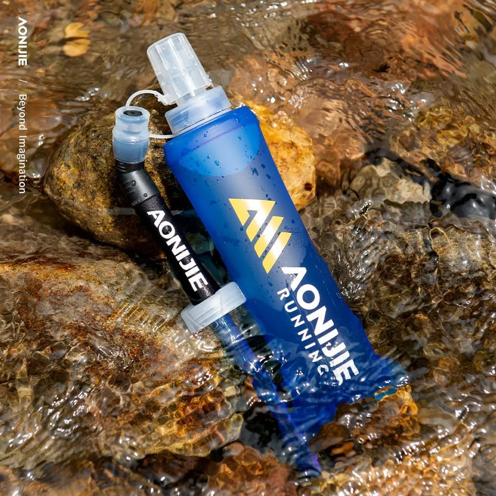 AONIJIE Soft Flask Collapsible Foldable TPU Water Bottles BPA Free Running Flask 250ml / 500ml for Outdoor Sports Hydration Running Hiking Cycling Climbing (Soft Flask,250ml)