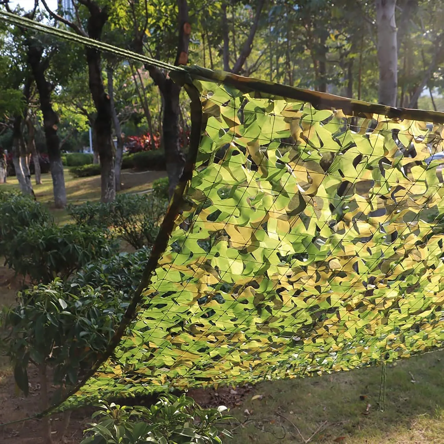 Camo Netting Camouflage Netting, camo tarp Camp Netting ; Lightweight Camo Net for Decorations, Hunting, Camping, Shooting, Car Cover, Sunshade