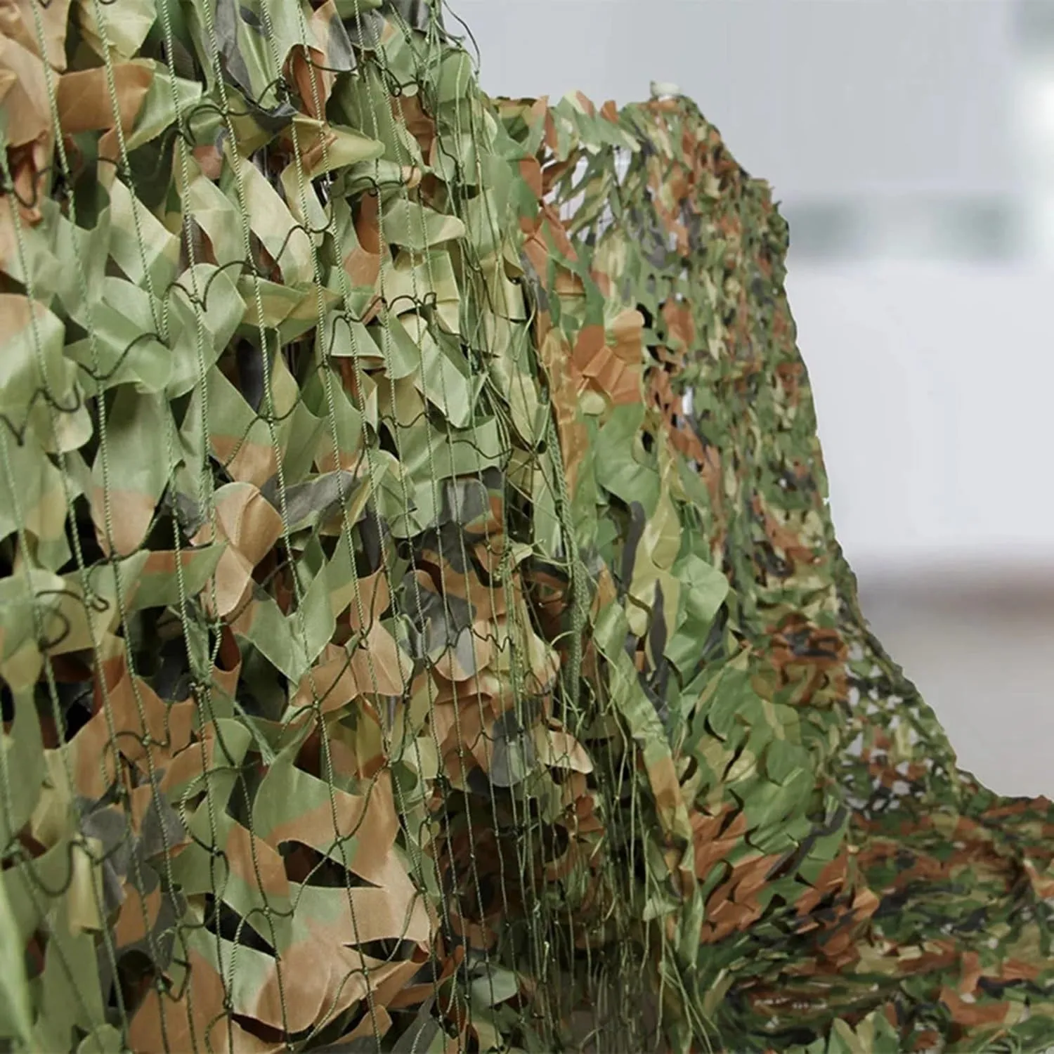 Camo Netting Camouflage Netting, camo tarp Camp Netting ; Lightweight Camo Net for Decorations, Hunting, Camping, Shooting, Car Cover, Sunshade