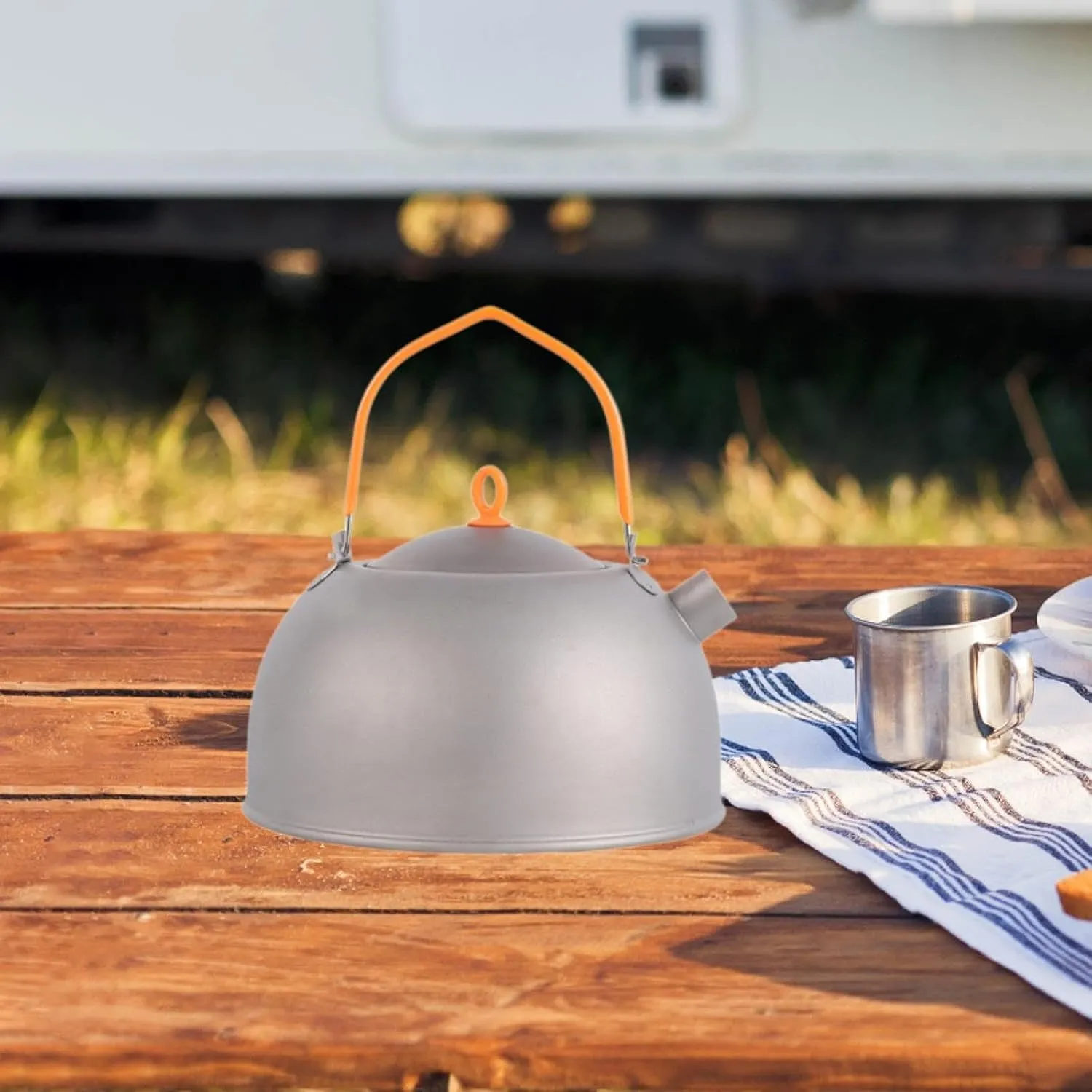 Camping Kettle Titanium Kettle Cookware for Boiling Water Over Coffee Tea Pot Tea Kettle for Mountaineering Traveling, 400ml