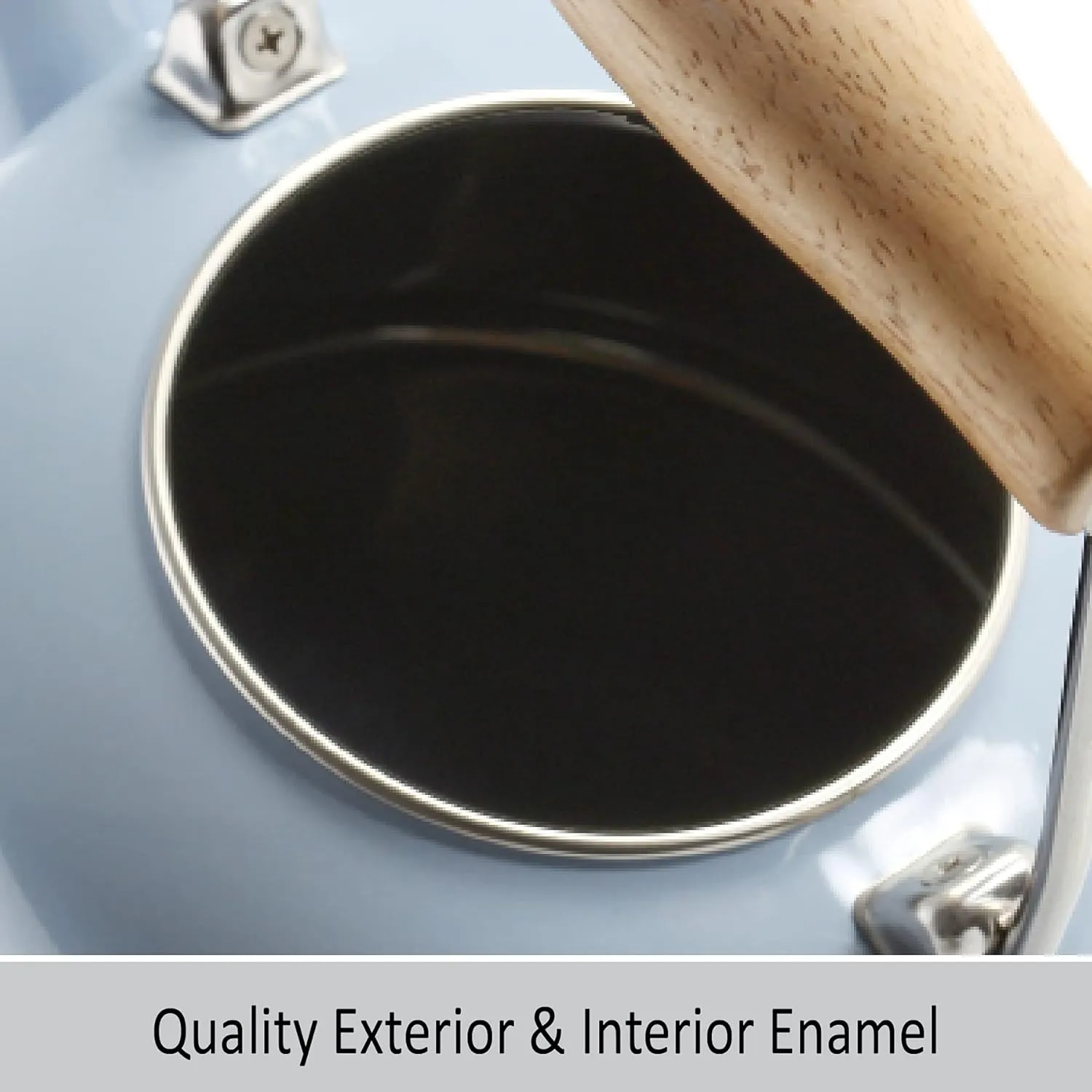 Chantal SVEN Enamel on Steel Whistling Teakettle with Natural Wood handle, 1.4 quarts (Glacier Blue)