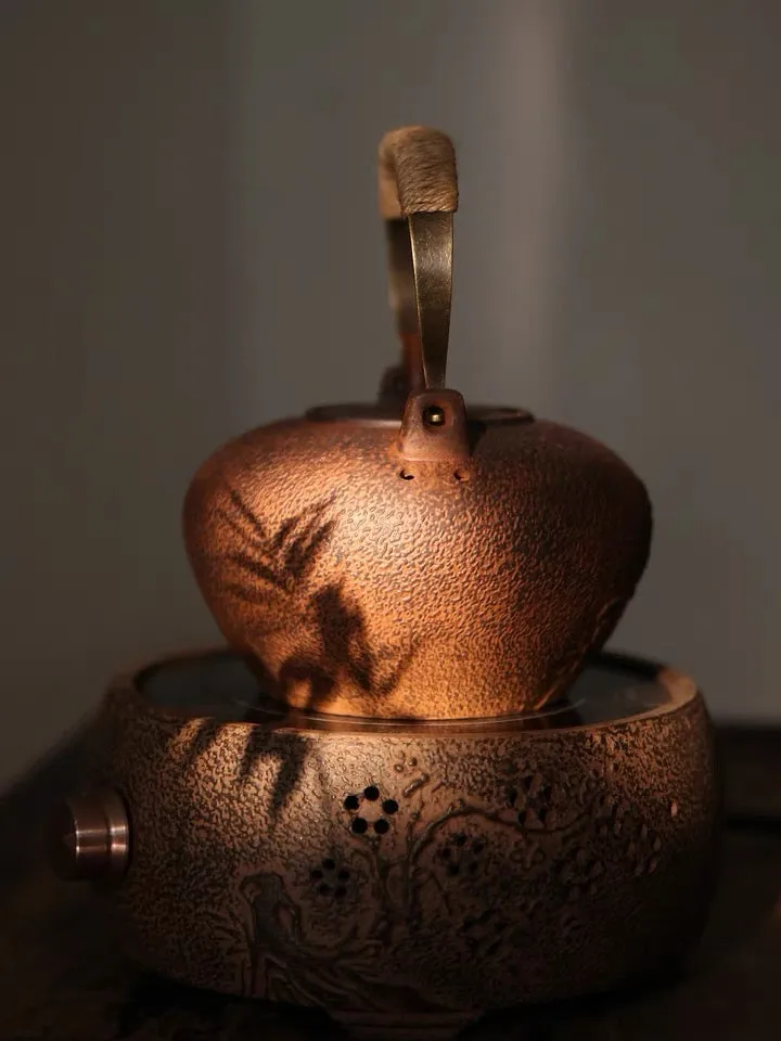 Chaozhou "Sha Tiao" Water Boiling Kettle with Artisanal Design 900ml