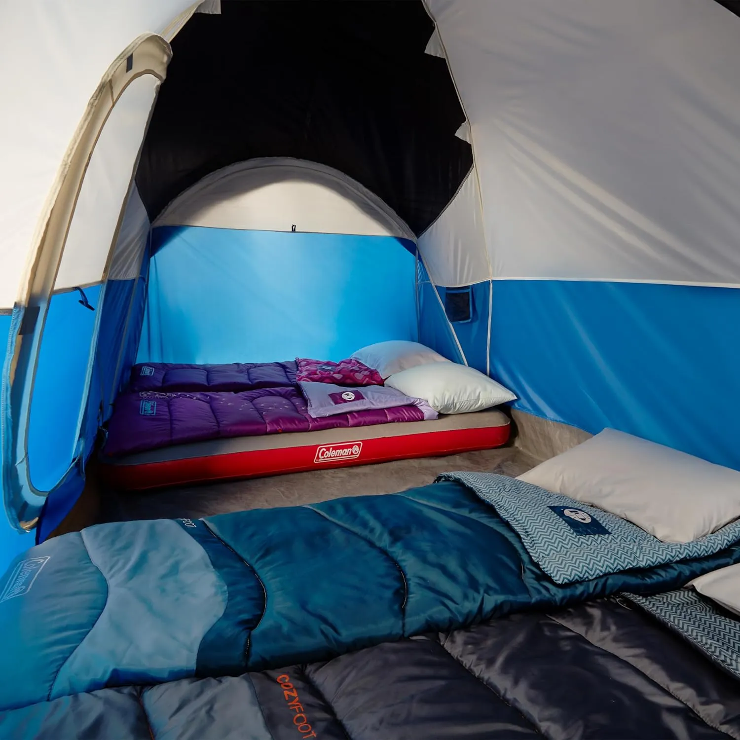 Coleman Montana 8P Family Tent with Waterproof Rainfly & Expandable Carry Bag Spacious Tent Fits 3 Queen Airbeds Sets Up in 15 Minutes