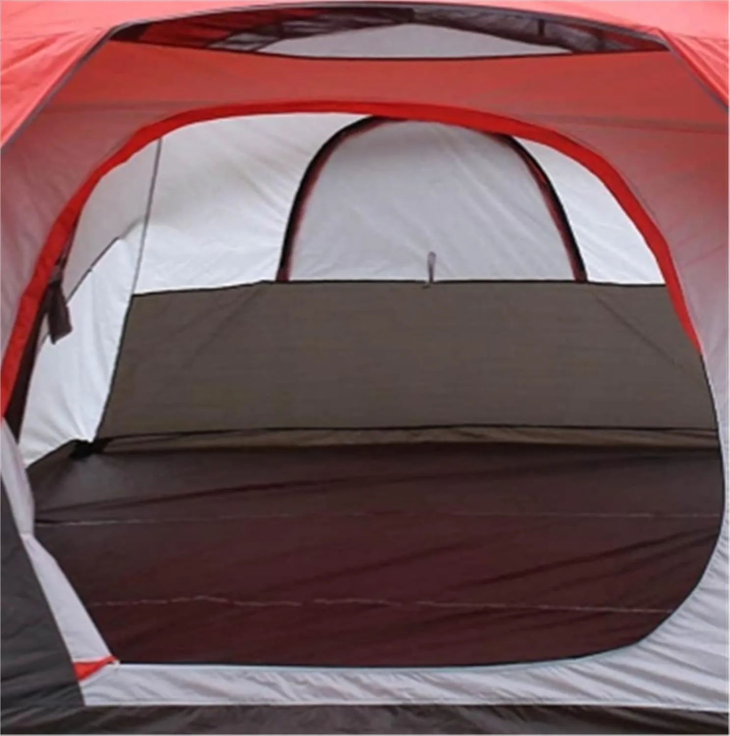 Double-Layer Tent Rainproof Sunshade Outdoor Camping Tent Easy to Build Family Park Tent