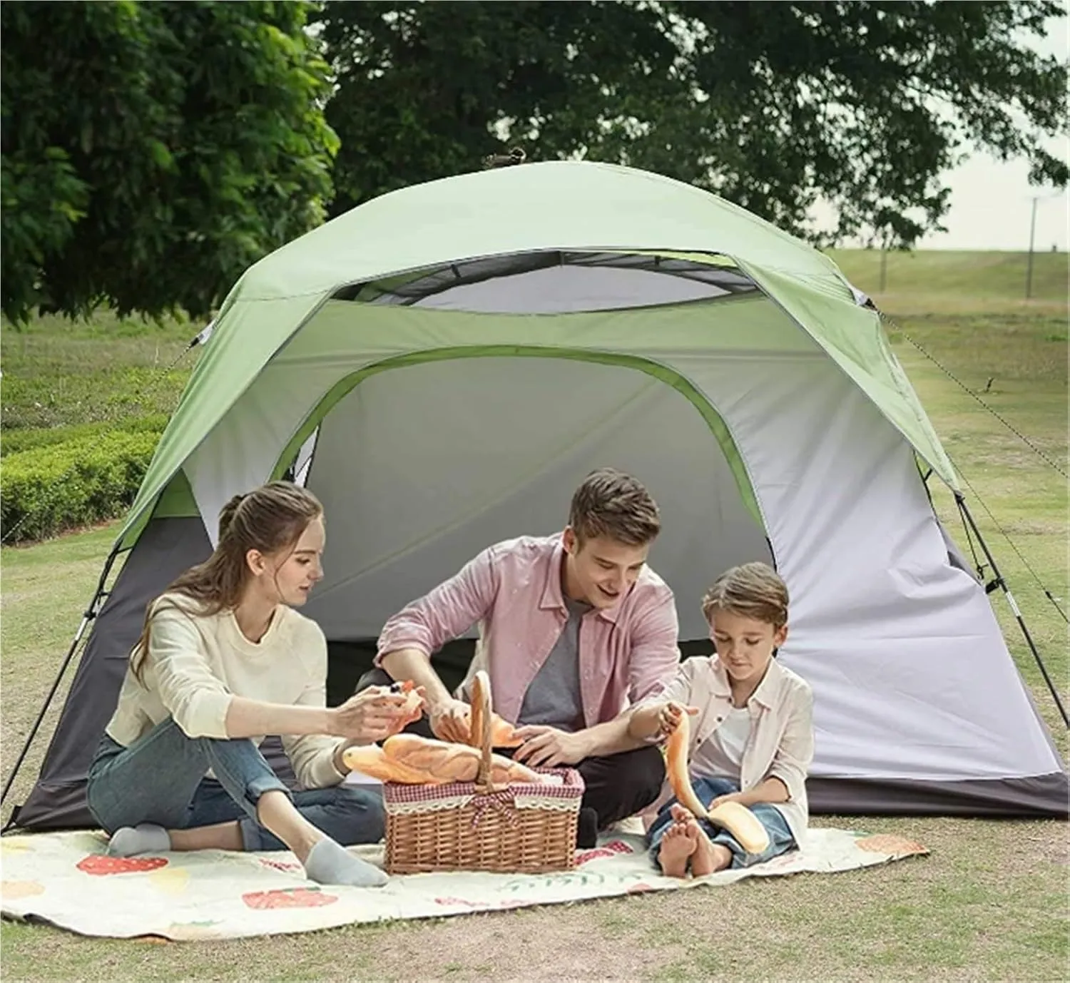 Double-Layer Tent Rainproof Sunshade Outdoor Camping Tent Easy to Build Family Park Tent