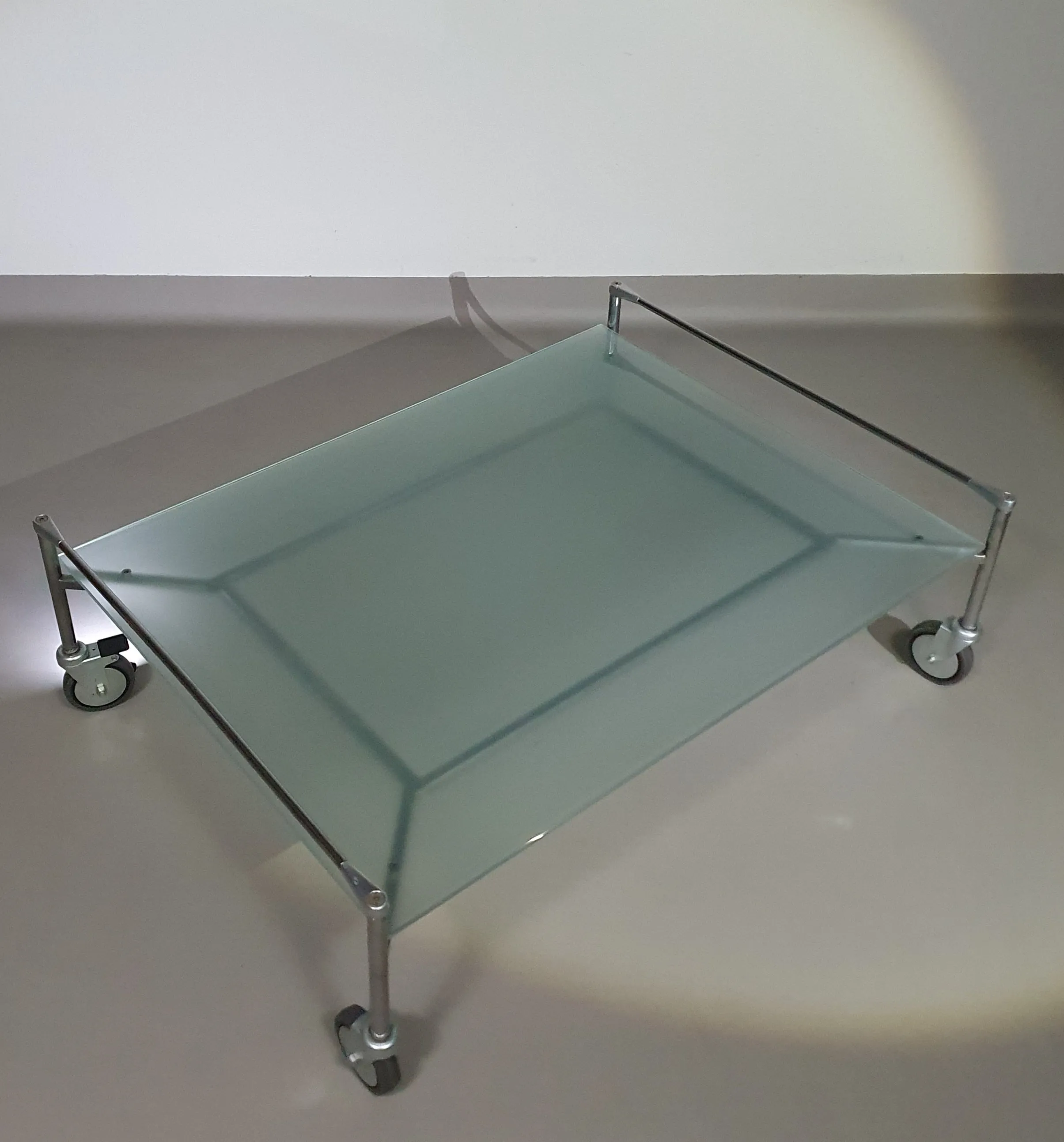 Driade Free Man 2 Glass Coffee Table

By M. Zanuso