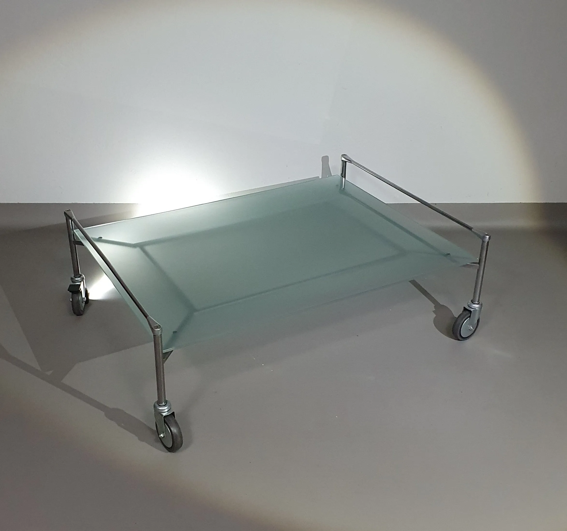 Driade Free Man 2 Glass Coffee Table

By M. Zanuso