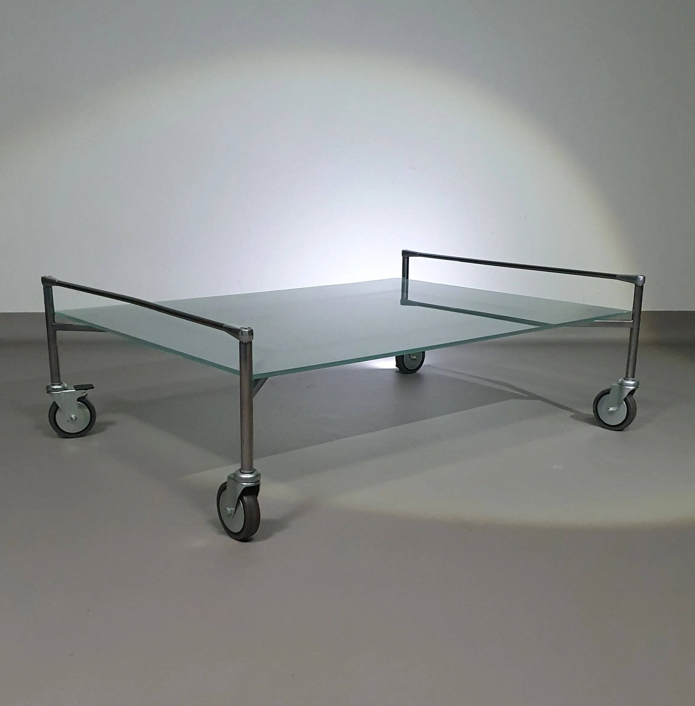 Driade Free Man 2 Glass Coffee Table

By M. Zanuso