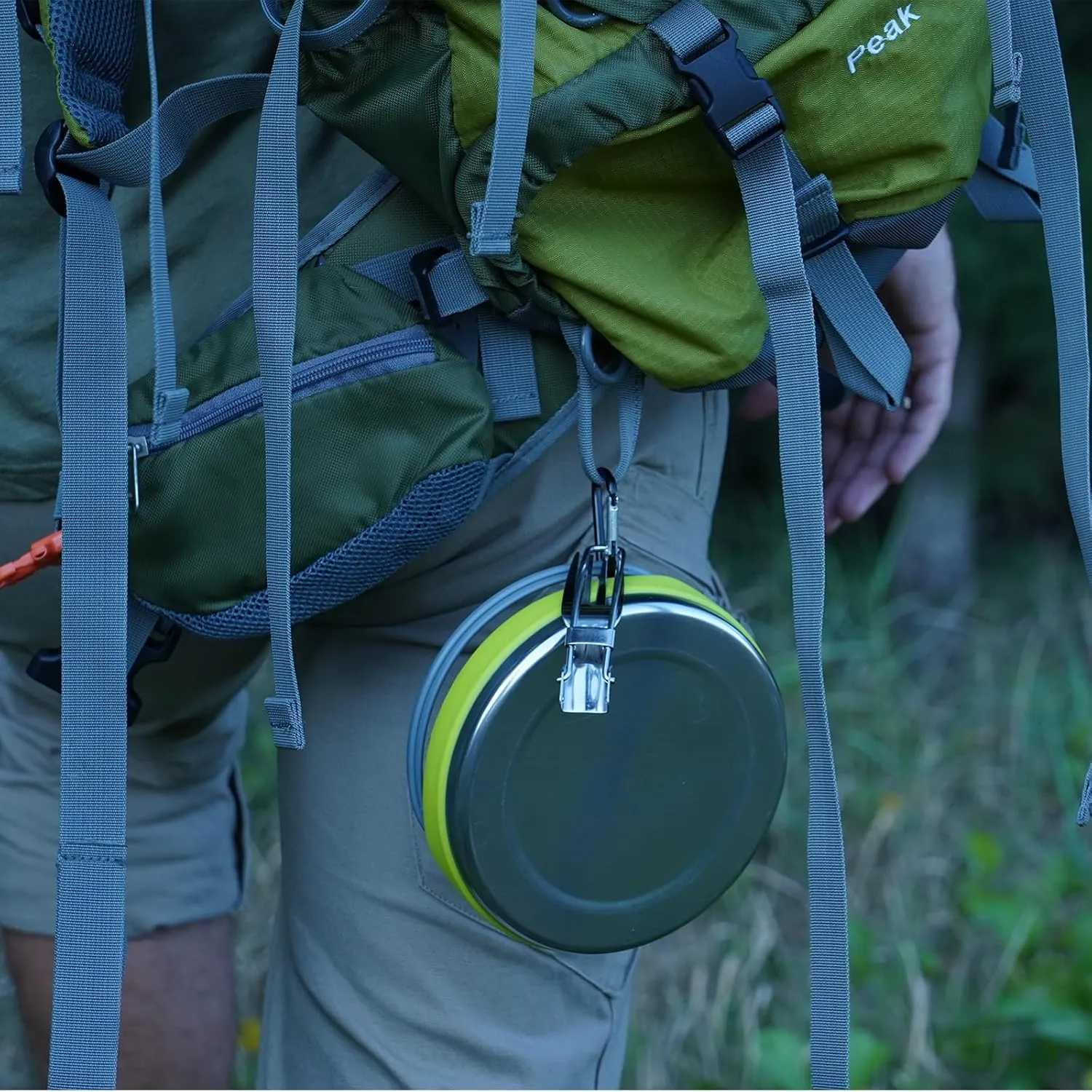 EEZEE 1L Collapsible Camping Kettle Portable Travel Kettle Folding Silicone Camping Cook Pot Foldable Compact Hiking Water Boiler and Warmer with Lid BPA-Free Backpacking Pot
