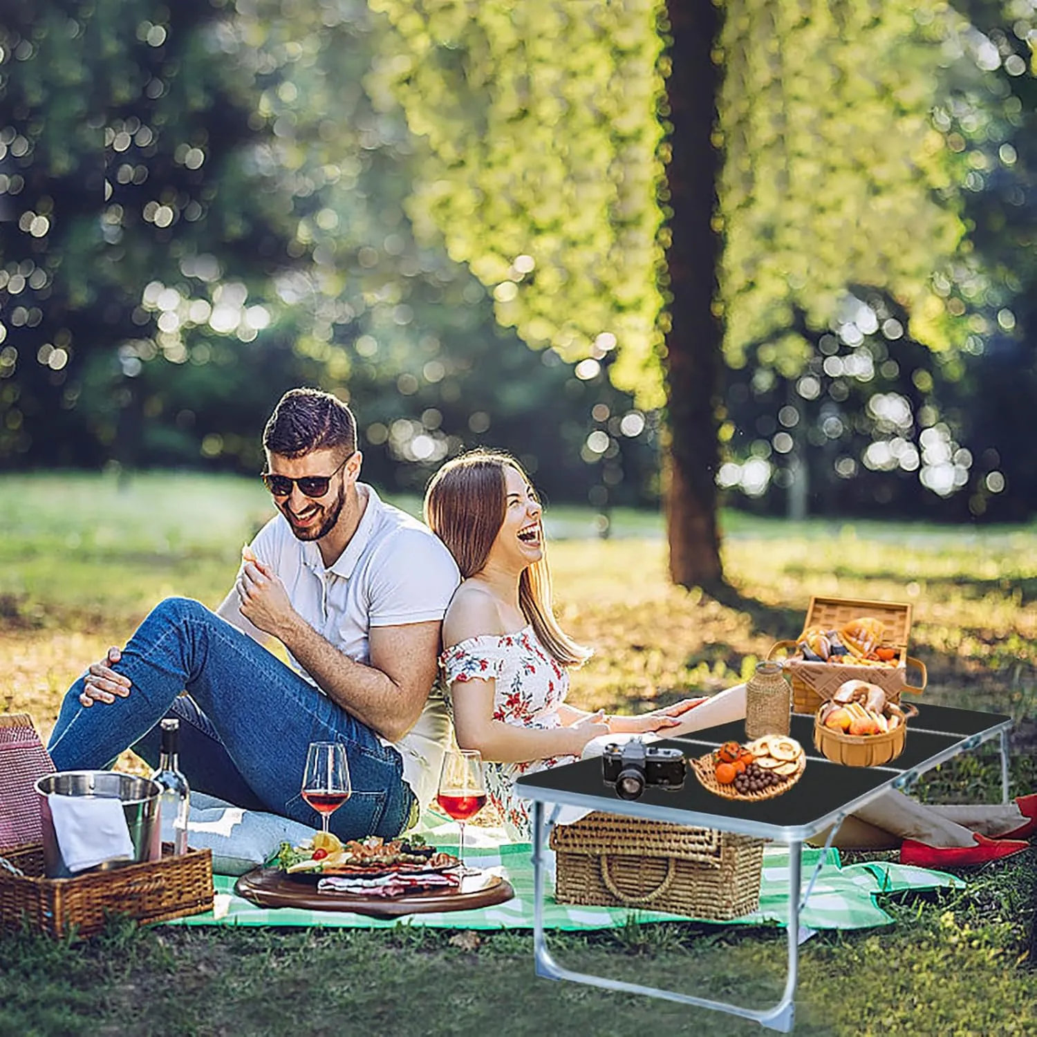 Folding Camping Table,3 Feet Portable Picnic Table,3 Folding Lightweight Aluminum Alloy Outdoor Beach Table with Handle for Outdoor Cooking, BBQ, Camping, Travel, and Party Use