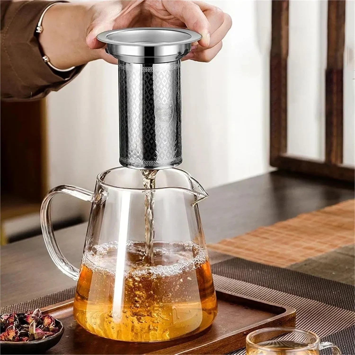 Heat Resistant Glass Teapot For Induction Cooker Tea Kettle With Stainless Steel Strainer Infuser Teawear Glass Teapot For Indoor(950ml)