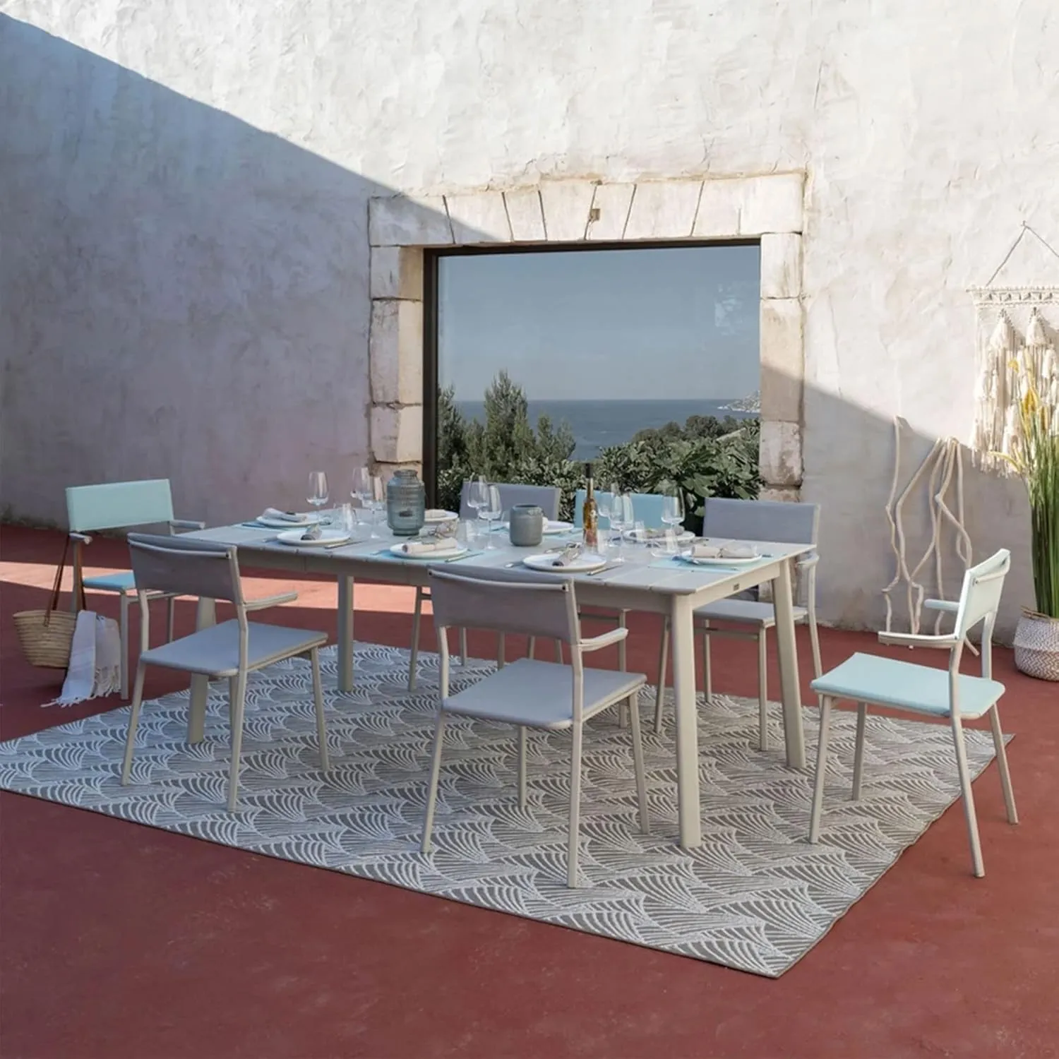 Lafuma ORON Extendable 10 Person Outdoor Lightweight Portable Aluminum Garden Dining Table with Slatted Top for Backyard Patios and Decks, Sand