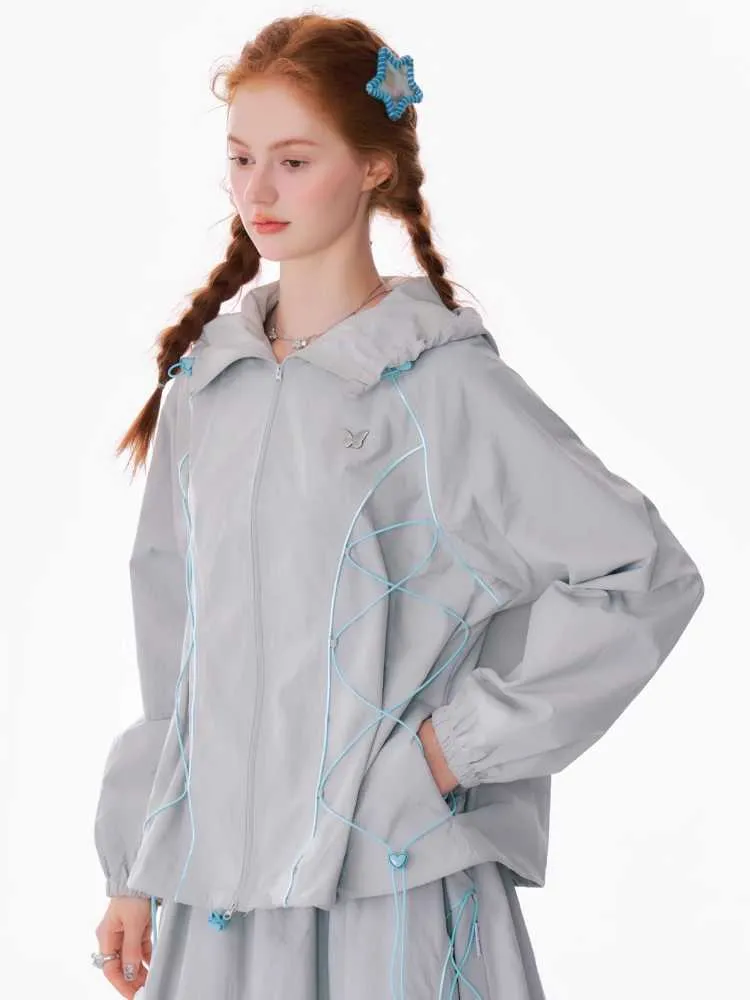 Lightweight hooded jacket【s0000010159】