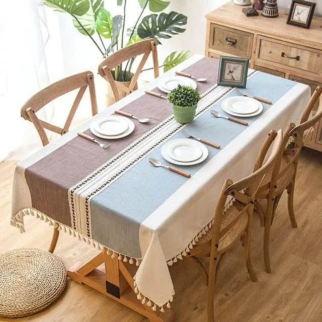 Lightweight Kamea Linen Fabric - Versatile Stylish Textiles
