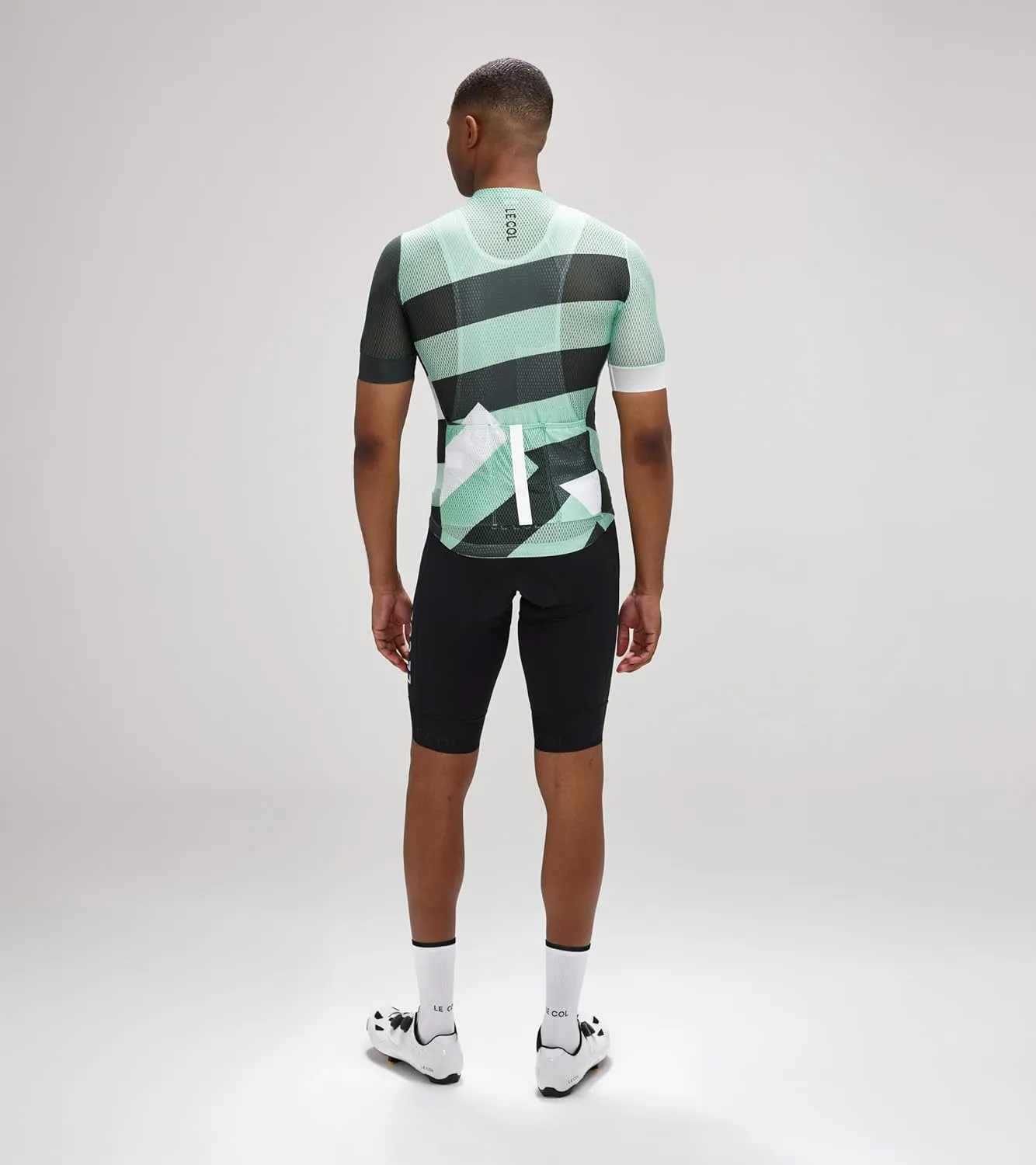 Men's Pro Air Lightweight Jersey | Short Sleeve Cycling Shirt | Lightweight Brethable | Mesh Construction | S - XL