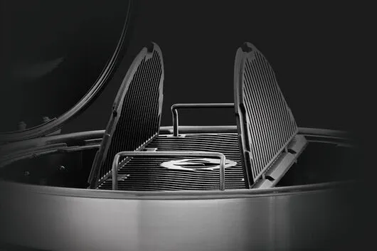 Napoleon Pro Charcoal Kettle Grill