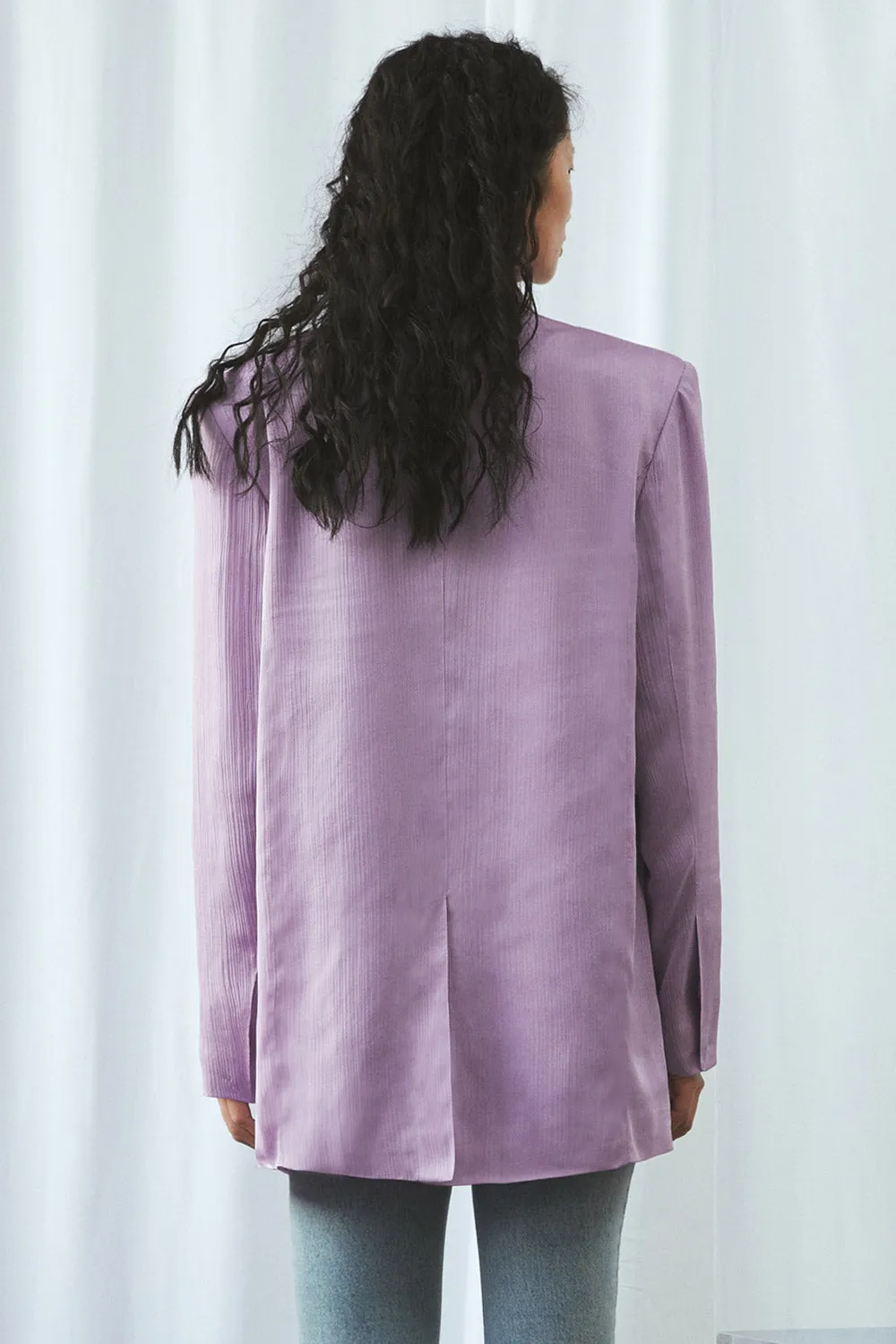 Silky Lightweight Blazer