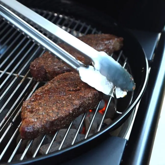 Slow N' Sear MasterKettle Charcoal Grill   Smoker Combo