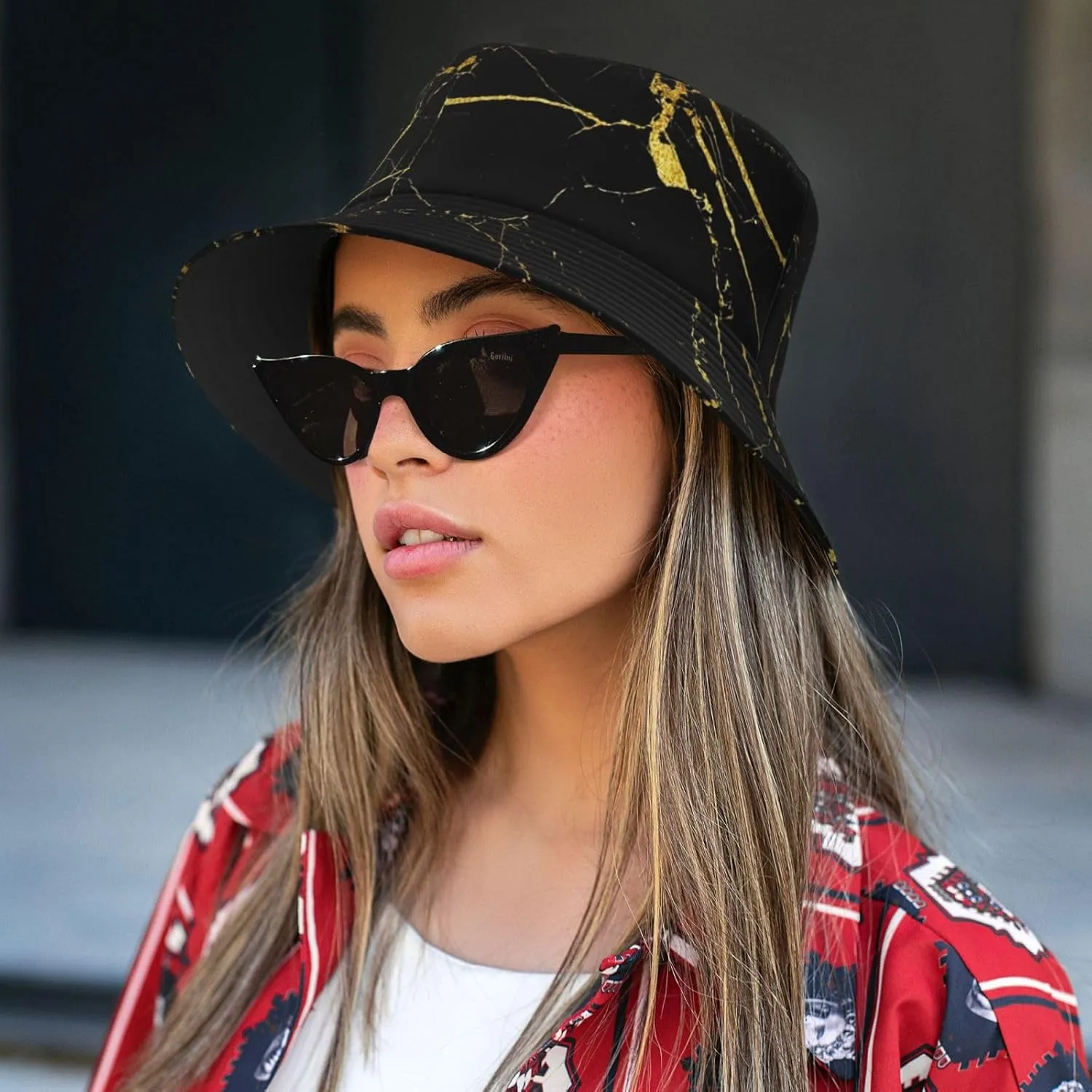 Starry Night Firefly Gothic Butterfly Bucket Hat Summer Packable Fisherman Cap Beach Travel Sun Hat for Unisex Men Women