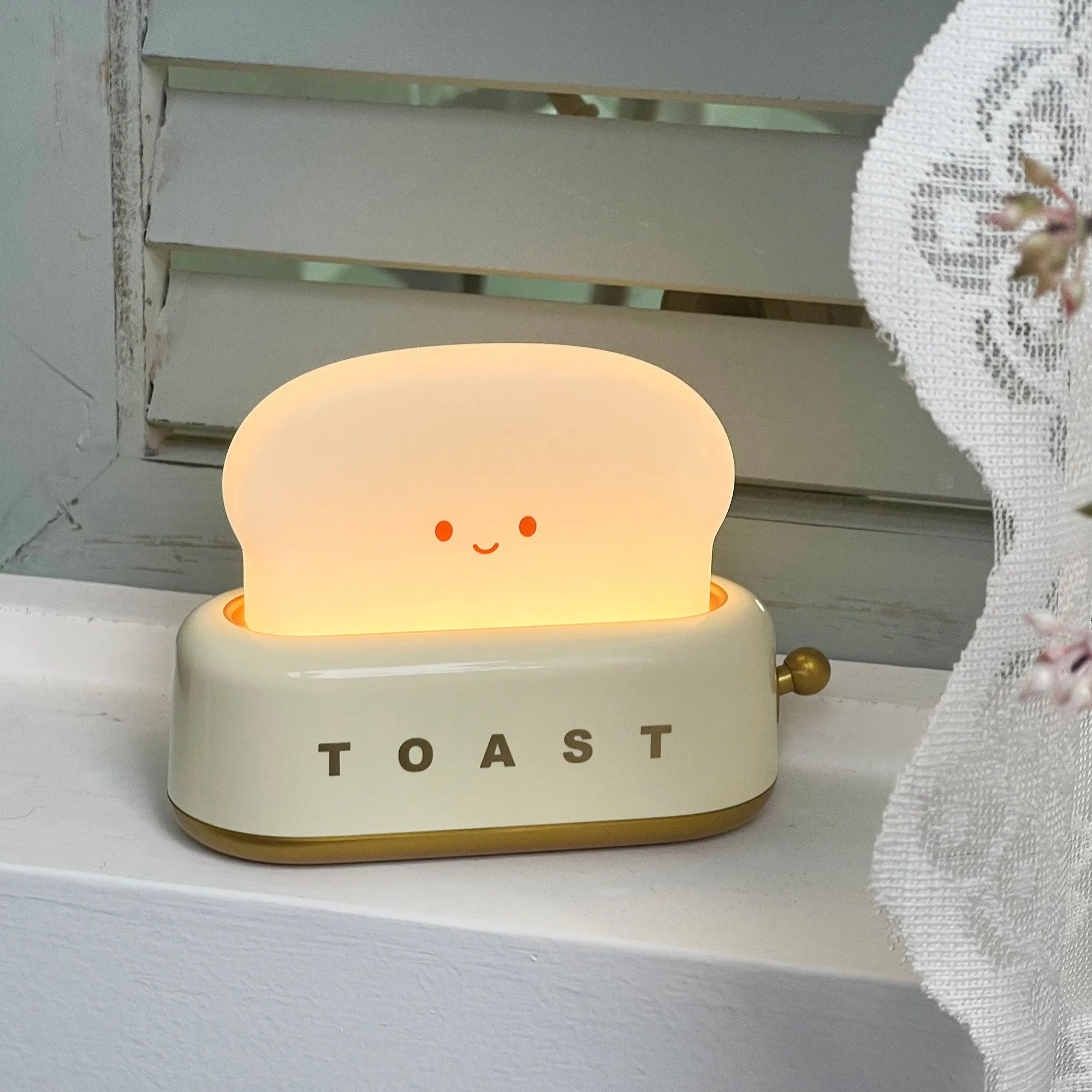Toaster Night Light – Cute & Rechargeable LED Lamp for a Cosy Glow
