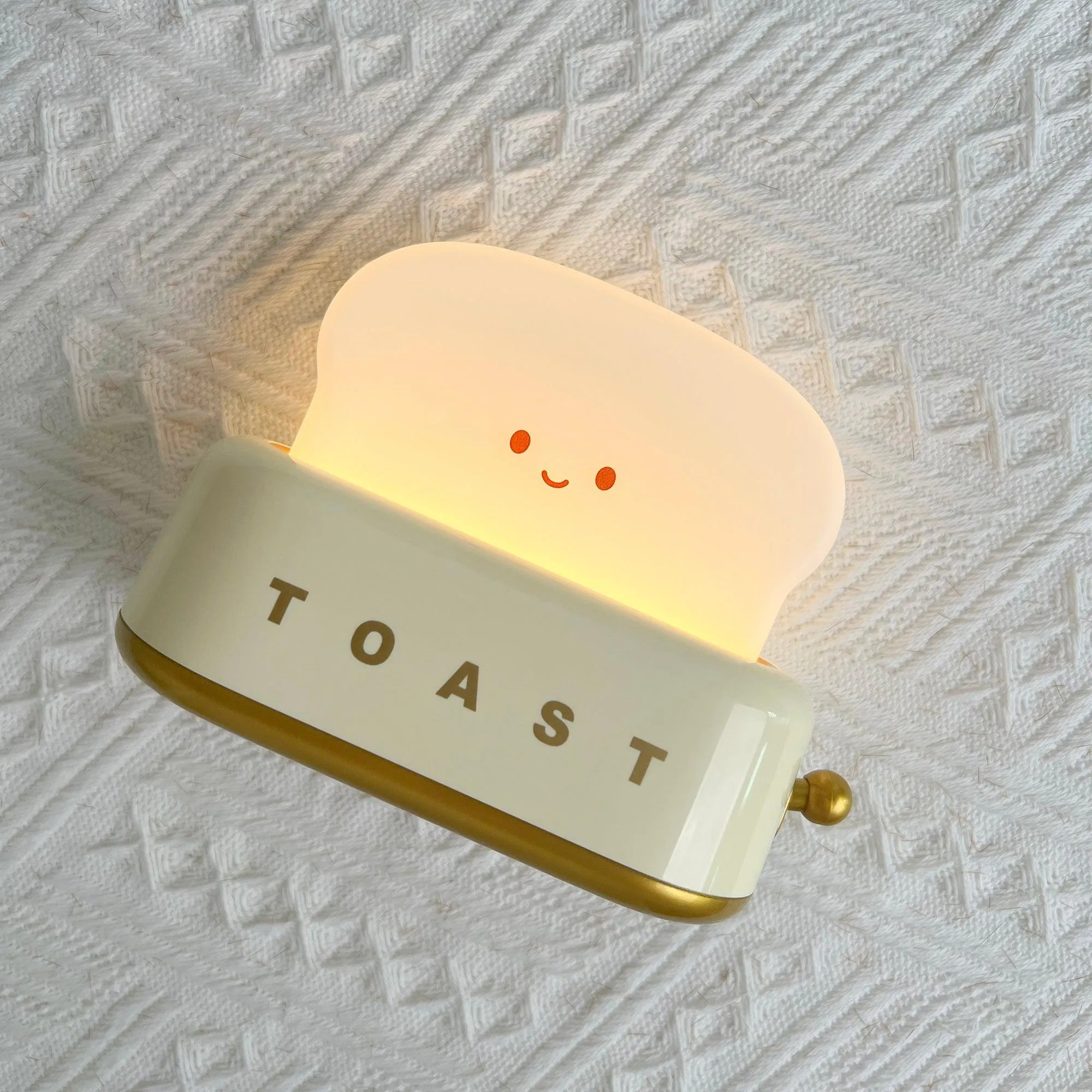 Toaster Night Light – Cute & Rechargeable LED Lamp for a Cosy Glow