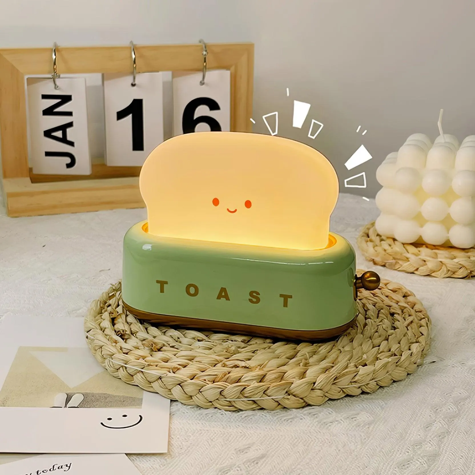 Toaster Night Light – Cute & Rechargeable LED Lamp for a Cosy Glow